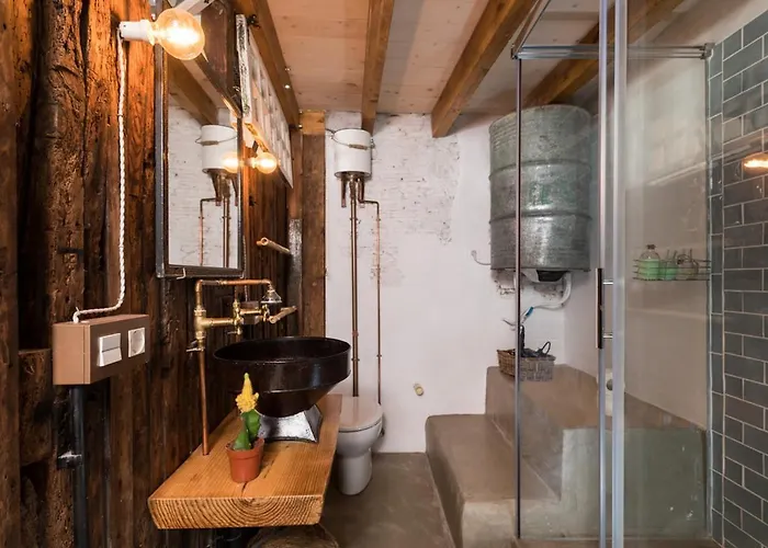 アパート The Farm *